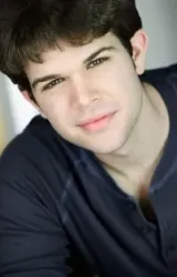 Тейлор Миллер